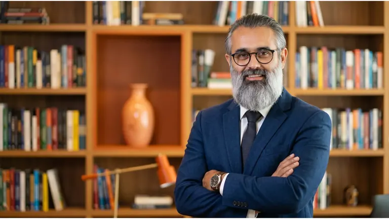 Tiarlhes Roldan - Especialista em Captação de Alunos e Marketing Educacional
